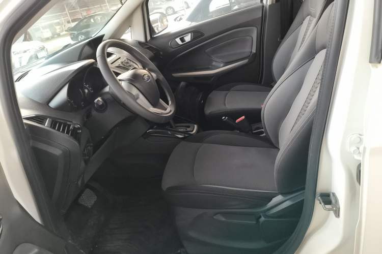 Used Ford EcoSport 2013 1.5L Automatic Fashion Model