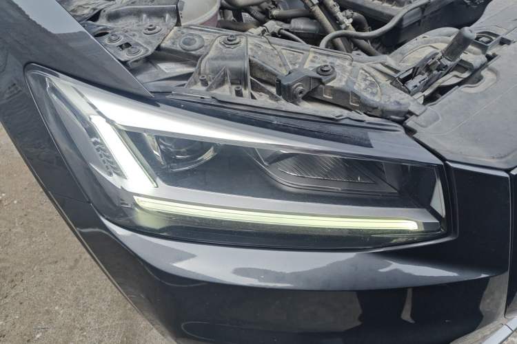 Used Audi Q2L 2021 35 TFSI Progressive Dynamic Edition
