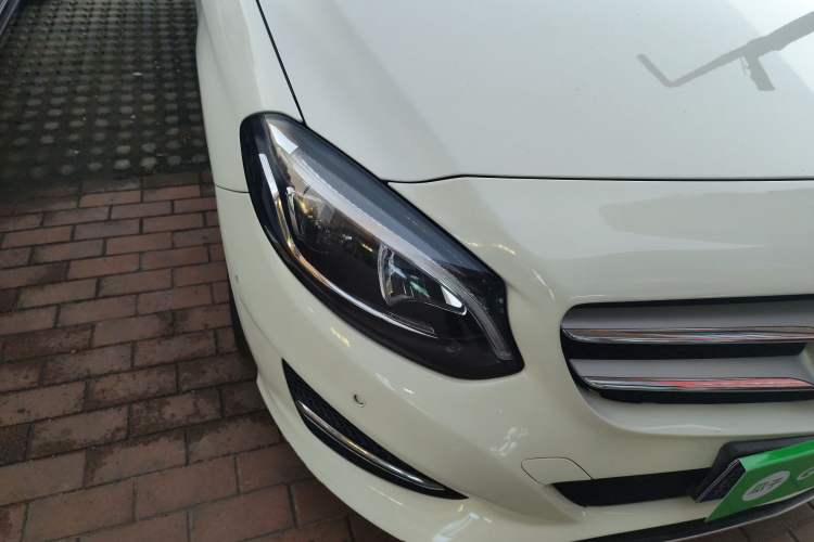 Used Mercedes-Benz B-Class 2015 B 200 Fashion Model
