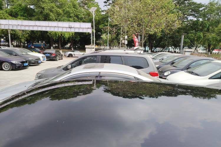 Used Honda CR-V 2016 2.0L Two-Wheel Drive Classic Edition