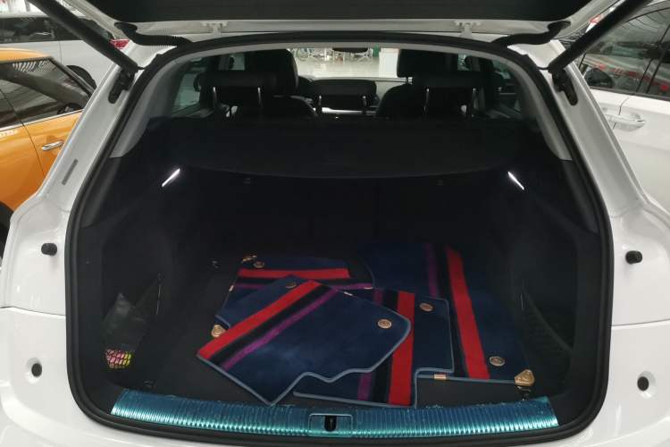 Used Audi Q5L 2020 Updated 40 TFSI Prestige Fashion Edition