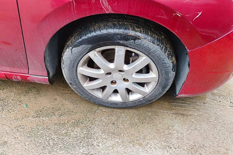 Used Peugeot 308 2012 1.6L Automatic YouShang Model Right Front Wheel Hub