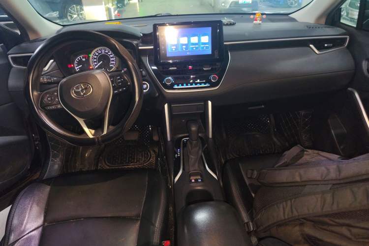 Used Toyota FRONTLANDER 2022 2.0L CVT Leading Edition
