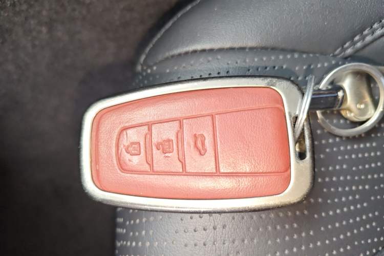 Used Toyota Avalon 2023 2.0L Premium Edition