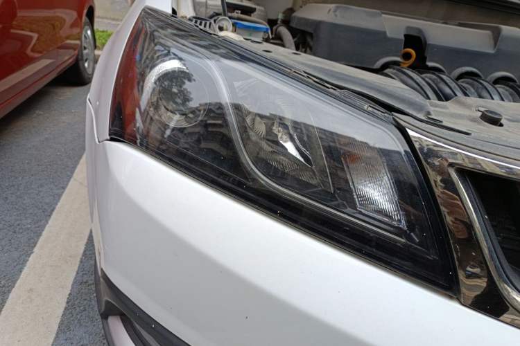 Used Geely Auto Emgrand 2017 Hatchback RS Million Edition 1.5L CVT Upward Version
