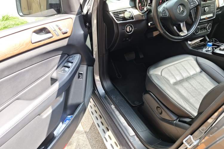 Used Mercedes-Benz GLE 2017 GLE 320 4MATIC Dynamic Model
