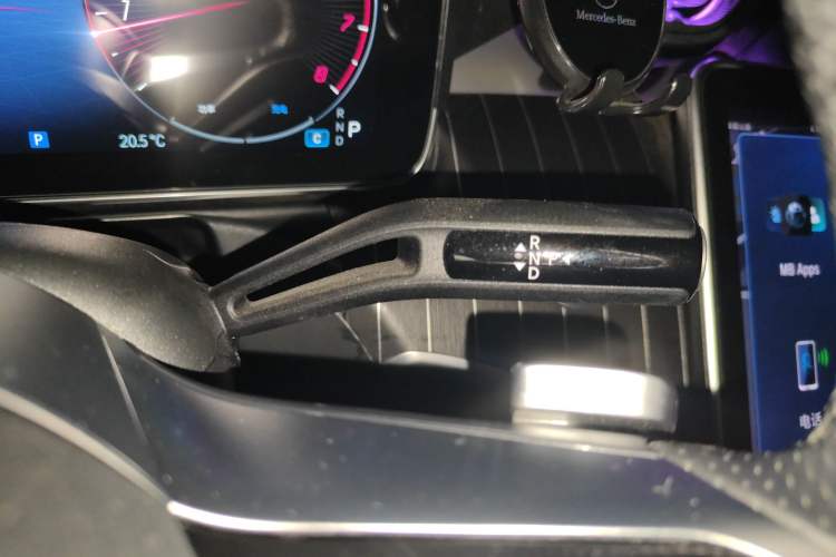 Used Mercedes-Benz C-Class 2024 C 260 L Sport Edition Gear Lever