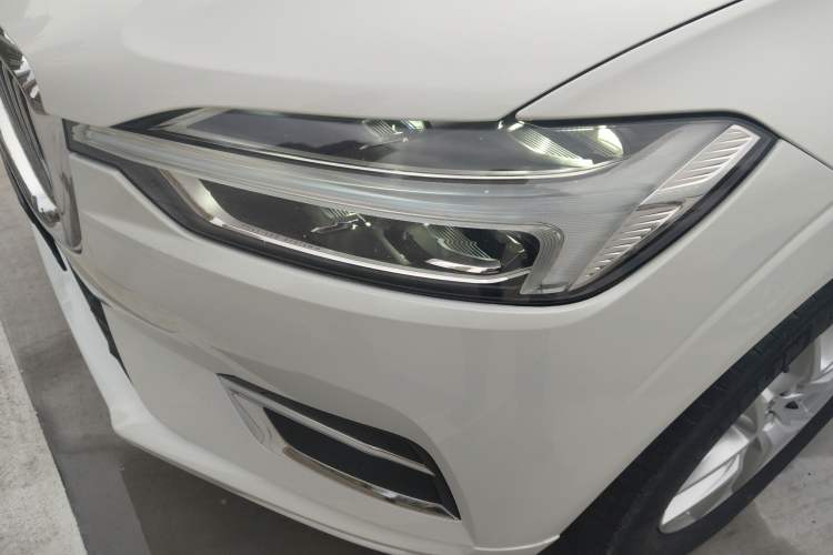 Used Volvo XC60 2020 T5 4x4 Zhiyi Luxury Edition