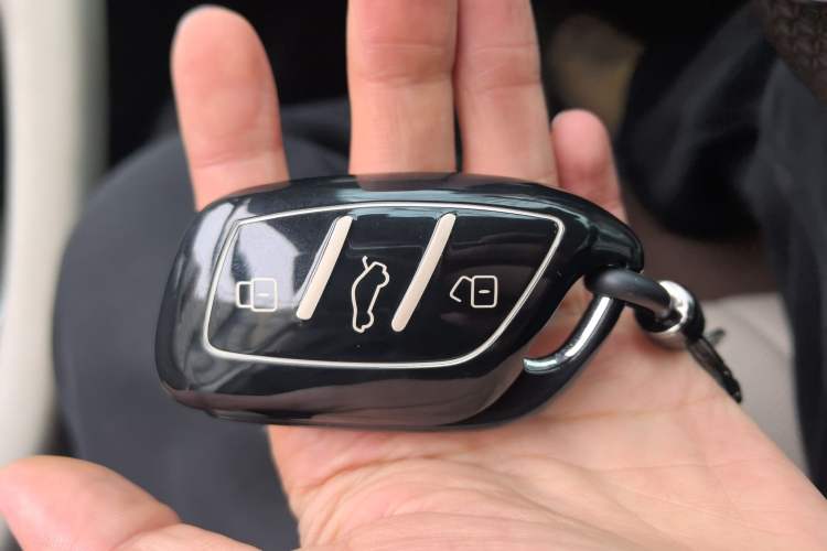 Used Roewe D7 2023 DMH 125km Flagship Edition