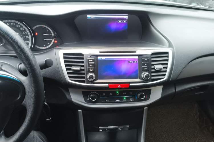 Used Honda Accord 2014 2.0L LX Comfort Edition
