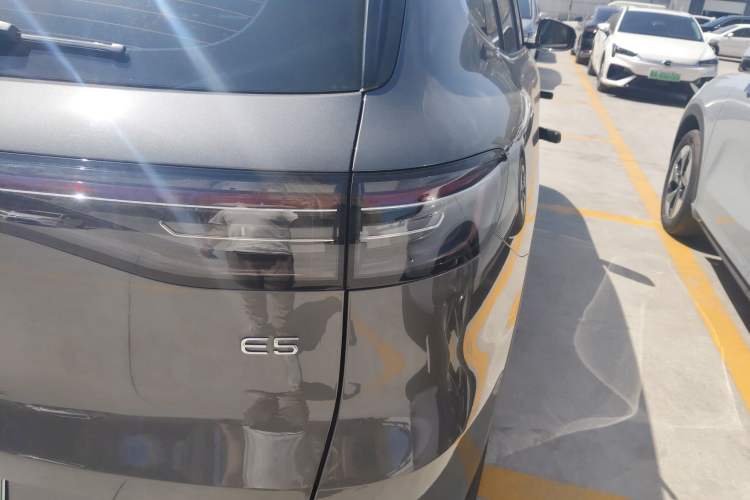 Used Geely Galaxy E5 2024 530 km Exploration+ Version Exterior 3