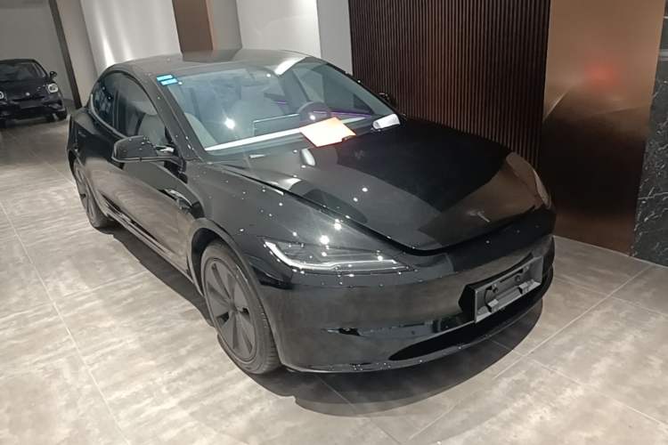 Used Tesla Model 3 2025 Model Revised Long-Range Rear-Wheel-Drive Version
