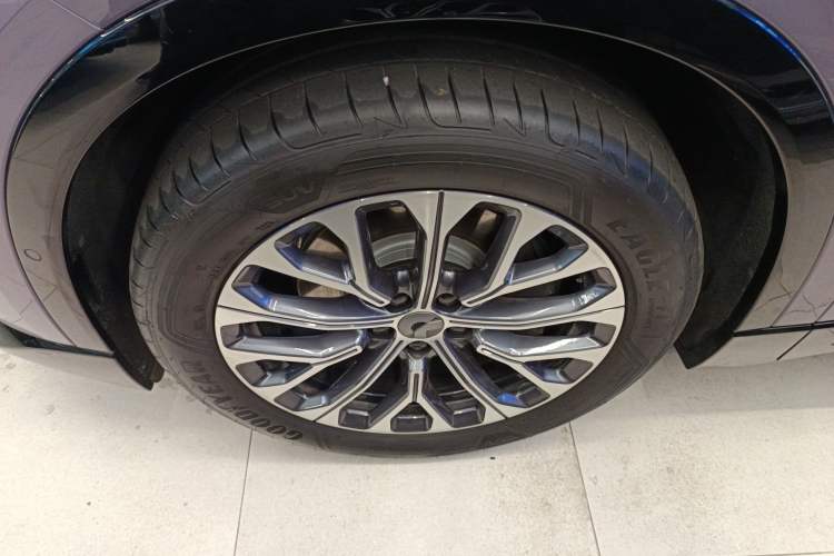 Used Nio EC6 2025 75 kWh