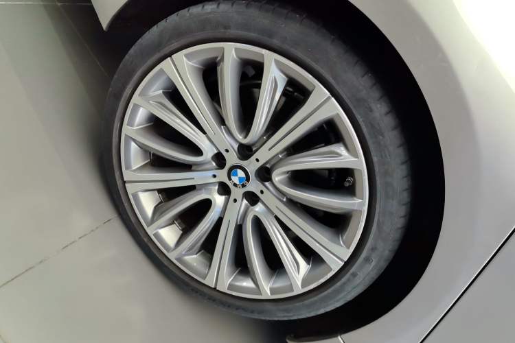 Used BMW 7 Series 2019 Restyled 740Li Leading Luxury Package
