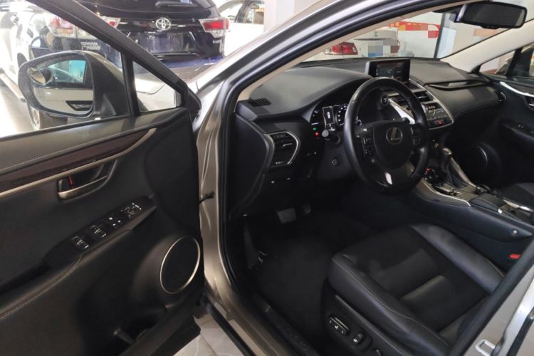 Used Lexus NX 2018 300h All-Wheel-Drive FENGZHI Edition China V Emission Standard