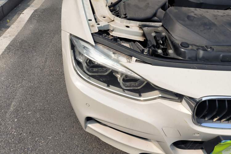 Used BMW 3 Series 2019 320Li M Sport Package Right Front Headlight