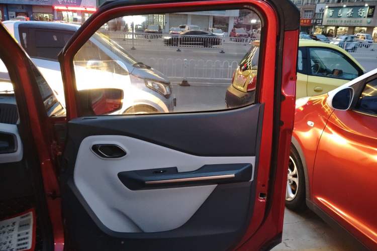 Used Baojun E200 2019 250KM Smart Drive Edition