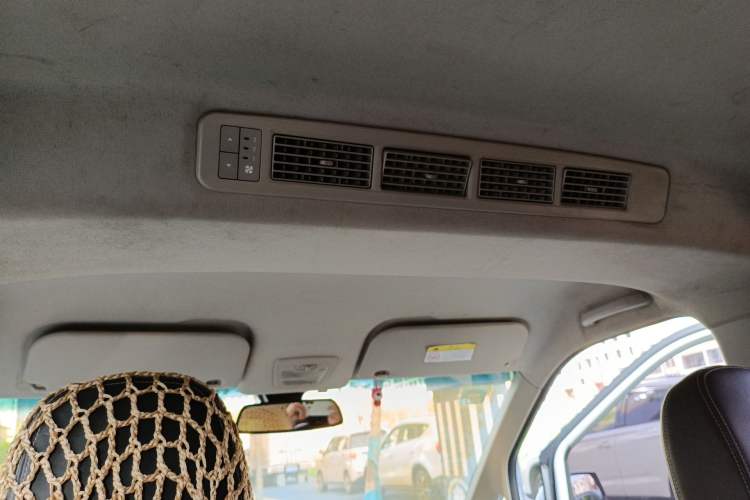 Used Wuling Hongguang PLUS 2019 1.5T Manual Luxury 7-Seater Headliner