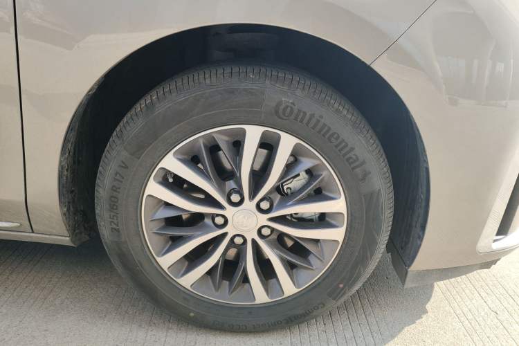 Used Buick GL8 2023 ES Lu Zun Comfort Model