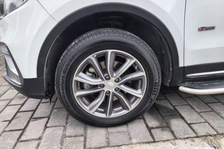 Used Geely Auto Emgrand X7 Sport 2018 1.8TD Automatic Two-Wheel Drive Smart Connect 4G Internet Edition Left Front Wheel Hub