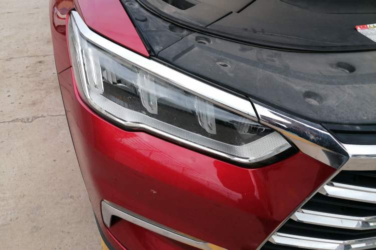 Used BYD Song Pro New Energy 2019 DM 1.5T Four-Wheel Drive Performance Edition Deluxe Model
