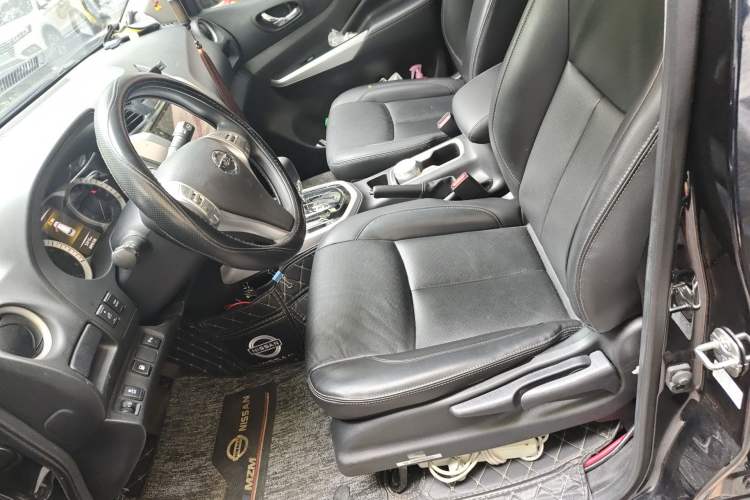 Used Nissan Terra 2020 2.5L XL Upper 4WD Automatic Four-Wheel Drive Luxury Edition Left Front Seat