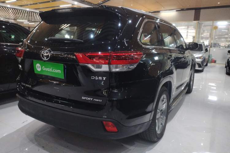 Used Toyota Highlander 2018 2.0T Four-Wheel Drive Luxury Edition 7 Seats China V Emission Standard