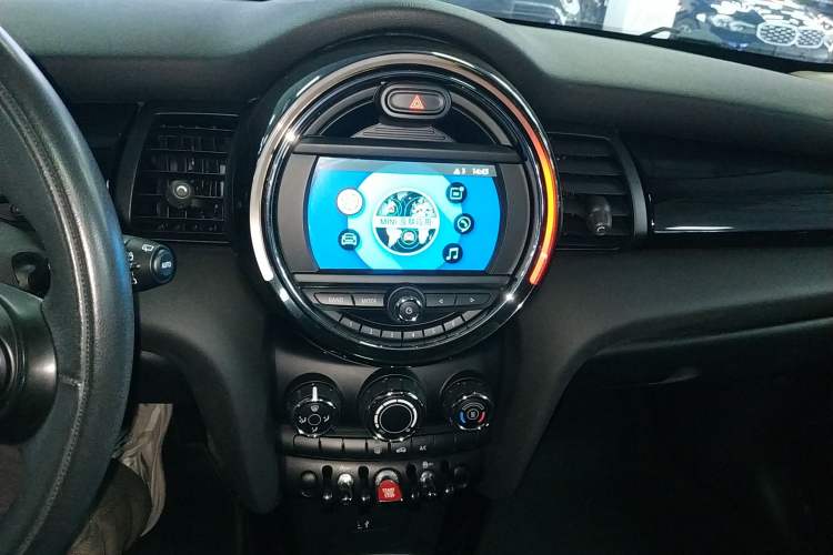 Used MINI MINI 2021 1.5T ONE PLUS Five-Door Edition