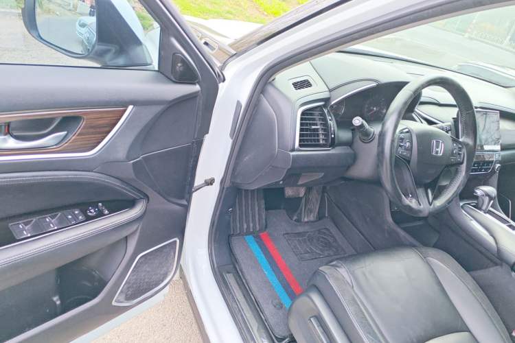 Used Honda Avancier 2017 240TURBO Two-Wheel Drive Luxury Edition
