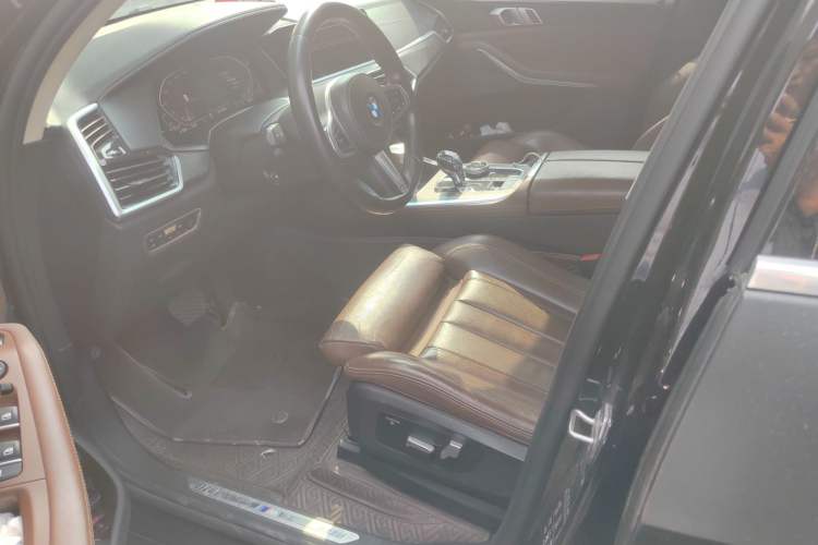 Used BMW X5 2020 xDrive30i M Sport Package Driver Seat