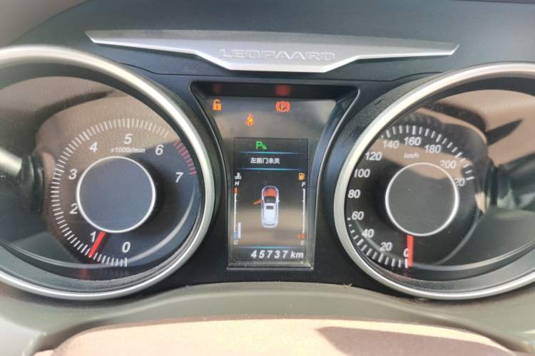 Used Leopaard CS10 2017 1.5T Manual Prestige Model
