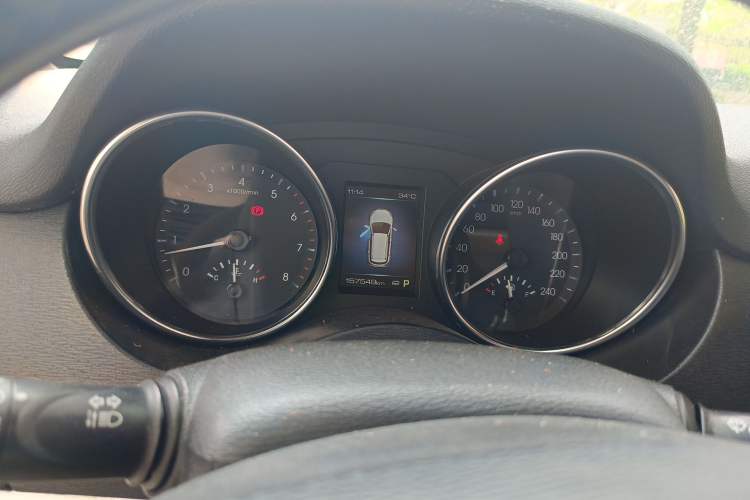 Used Haval H6 Coupe 2017 Blue Label 2.0T Automatic Two-Wheel Drive Elite Model
