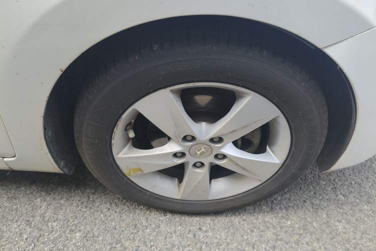 Used Hyundai Elantra (5th Generation / Langdong) 2013 1.6L Automatic Leading Model