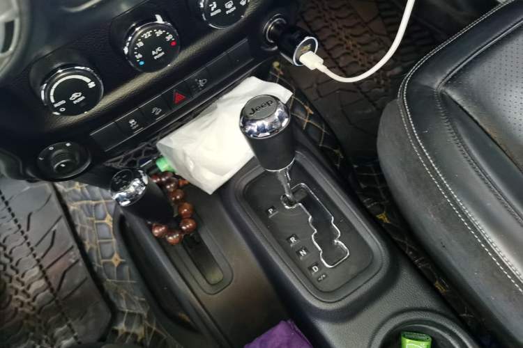 Used Jeep Wrangler 2015 2.8TD Sahara Four-Door Comfort Edition