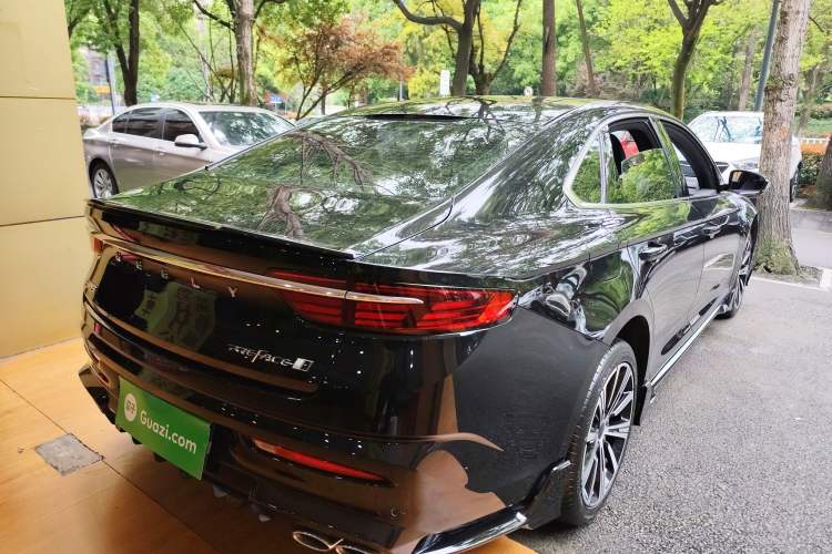 Used Geely Auto Preface 2025 Dongfang Yao 1.5TD Kunlun Edition
