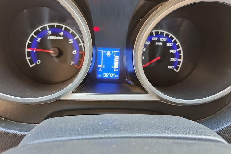 Used CHANGAN KAICHENG Ounuo S 2012 1.5L Elite Version
