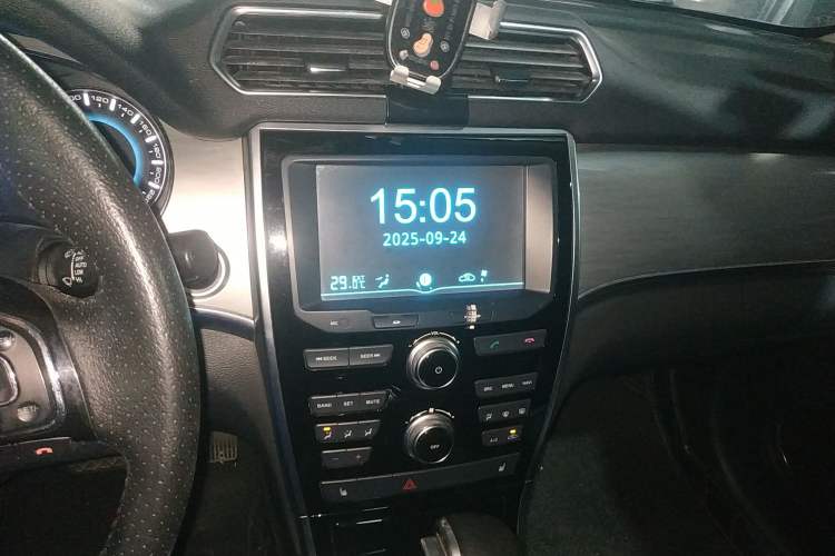 Used Haval H2 2015 1.5T Automatic Two-Wheel Drive Elite Edition