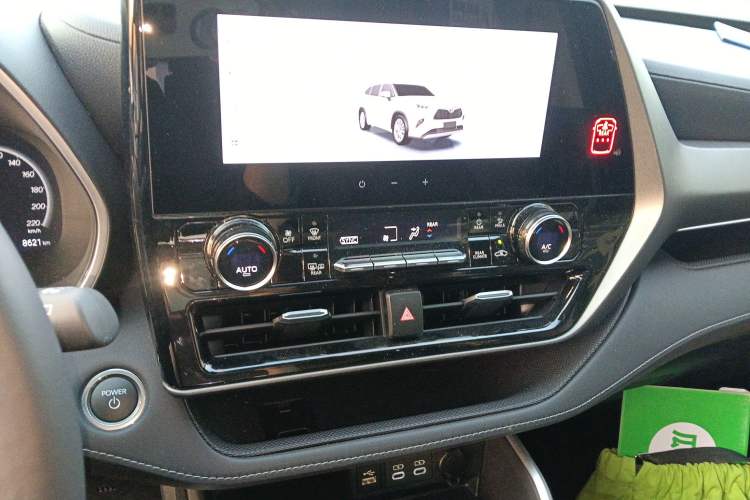 Used Toyota Highlander 2024 2.5L Smart Electric Hybrid Dual-Motor Two-Wheel-Drive Elite Edition 5 Seats
