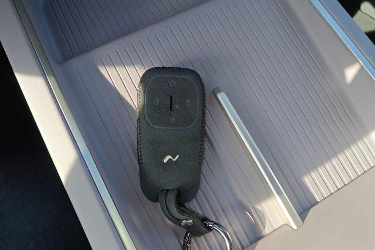 Used ONVO L60 2024 60 kWh All-Wheel Drive