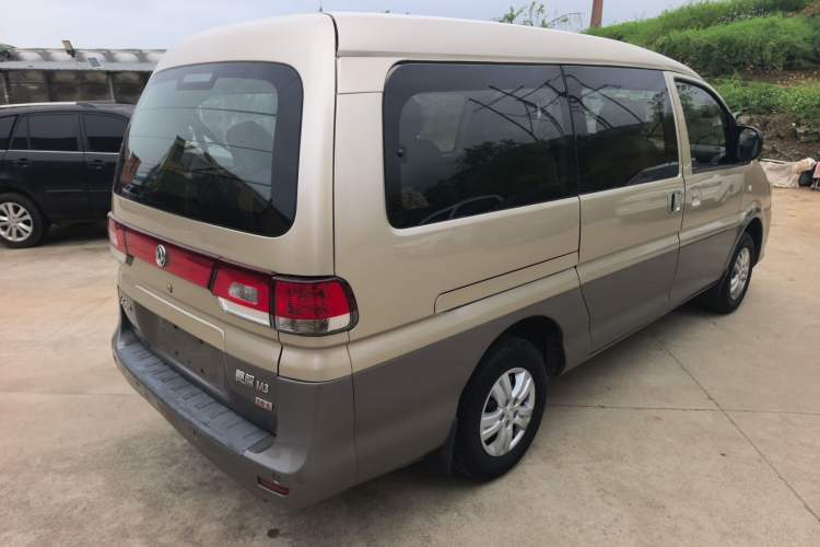 Used FORTHING Lingzhi 2017 M3L 1.6L 7-Seater Comfort Model Rear Right 45 Deg