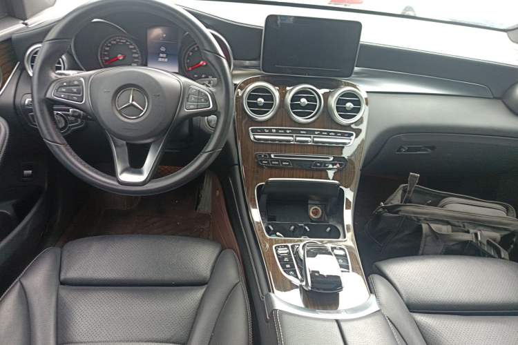 Used Mercedes-Benz GLC 2016 GLC 260 4MATIC Dynamic Edition
