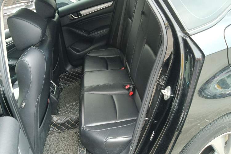 Used Honda Accord 2018 260TURBO Elite Edition China VI Left Rear Seat