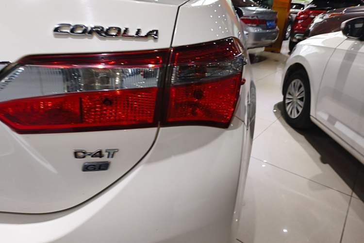 Used Toyota Corolla 2017 Revised Version 1.2T S-CVT GL Right Rear Taillight