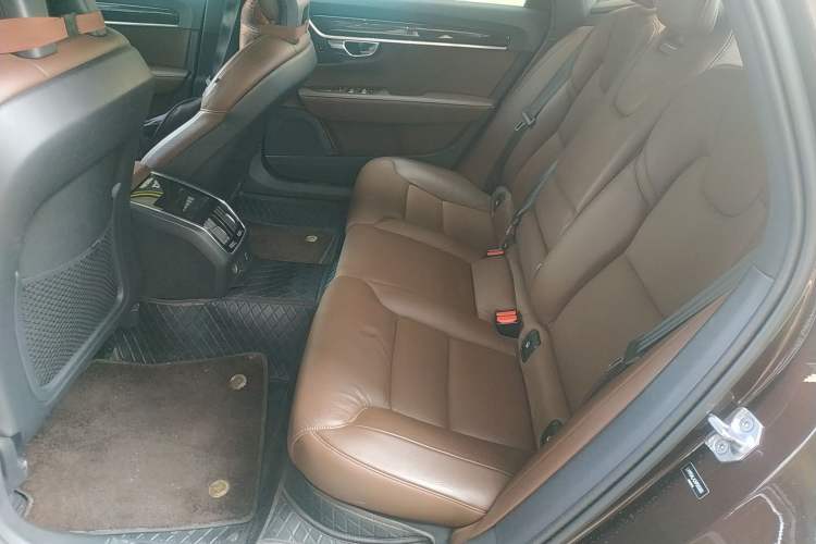 Used Volvo S90 2017 T4 Zhiyuan Edition