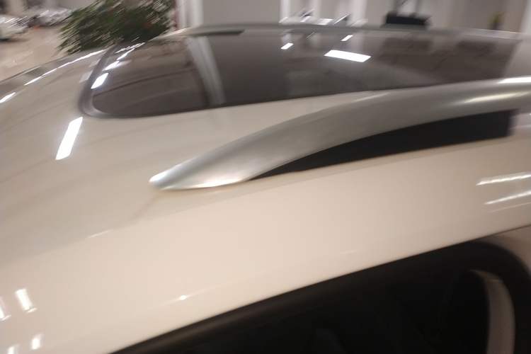 Used Volkswagen Tiguan L 2019 330TSI Automatic Two-Wheel Drive Smart Luxury Version China V Emission Standard