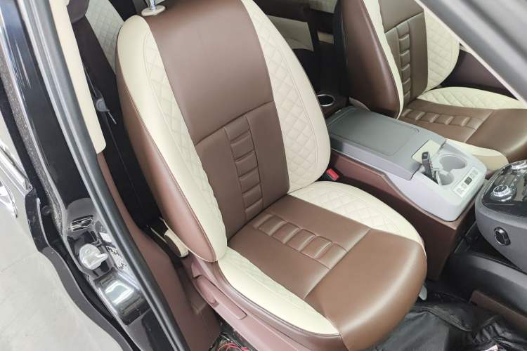 Used Mercedes-Benz Vito 2016 2.0T Business Edition Right Front Seat