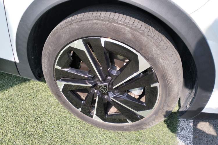 Used Peugeot 408X 2023 Charm Version
