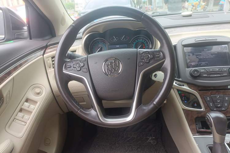 Used Buick LaCrosse 2013 2.4L SIDI Leading Comfort Version

