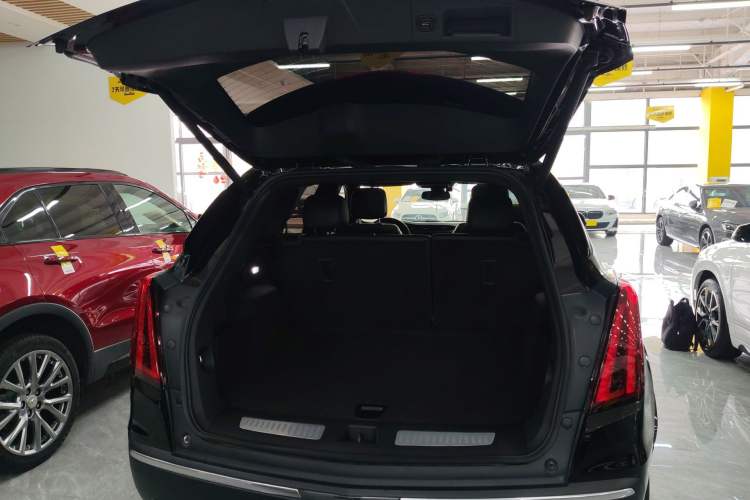 Used Cadillac XT5 2021 2.0T Two-Wheel Drive Luxury Version