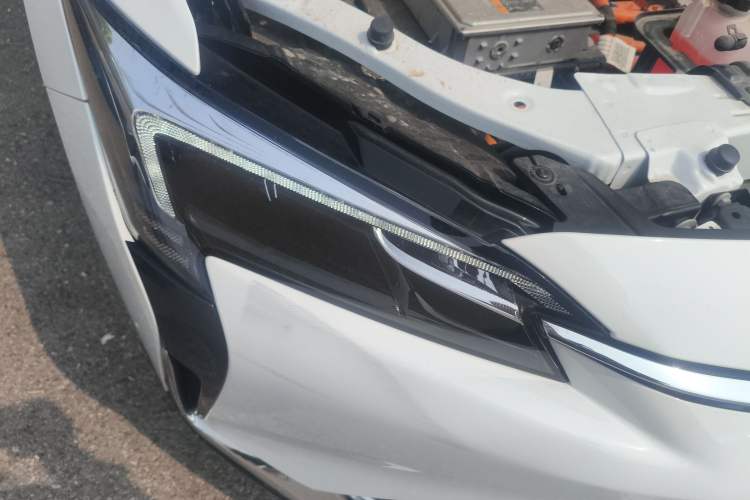 Used Buick Velite 6  Right Front Headlight